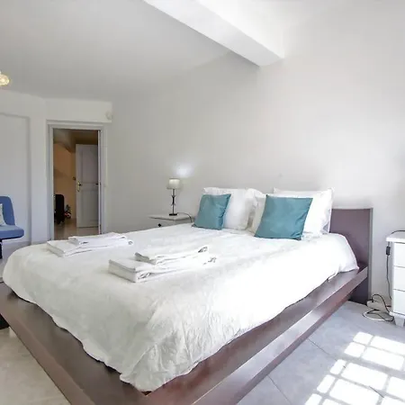 Ventura Marina Willa *