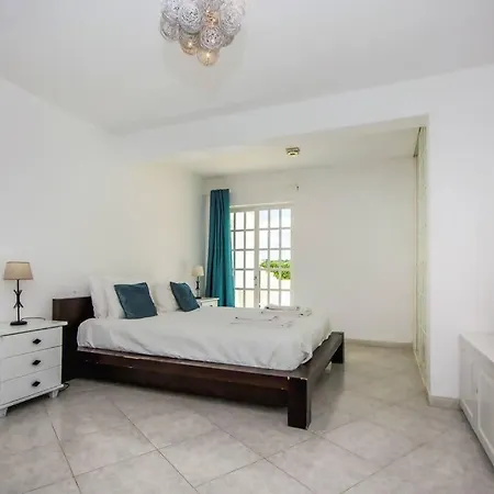 Ventura Marina البوفيرا